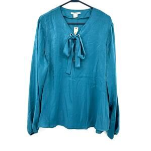 Ariat Size XL New With Tags Long‎ Sleeve Tie Neck Blouse Blue 100% Polyester